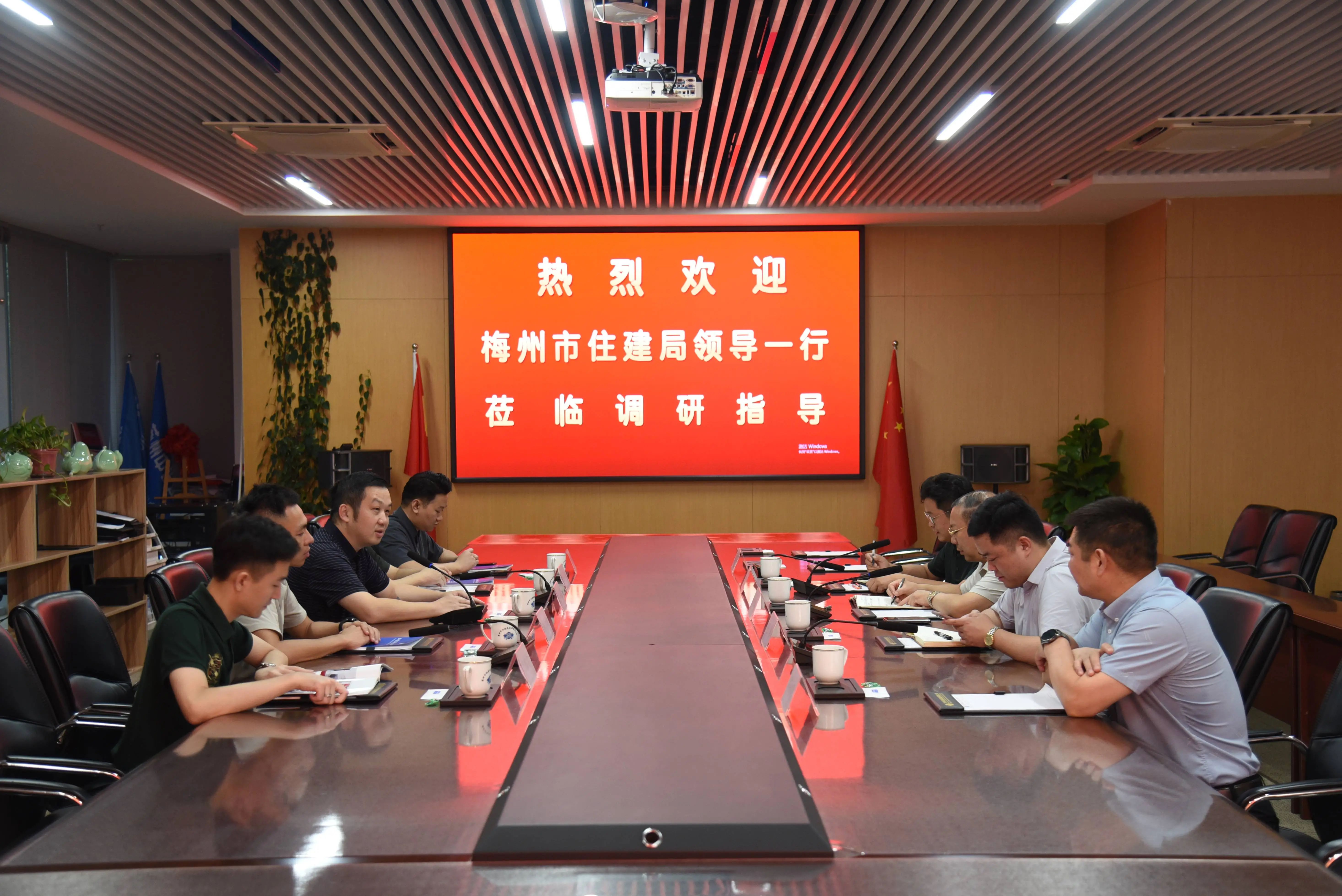 【快讯】梅州市政府驻苏州招商队队长、梅州市住房和城乡建设局副局长孙一新一行莅临苏州中设集团调研