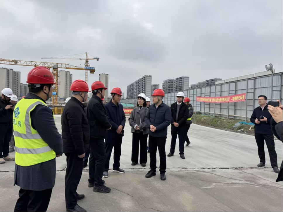 【快讯】太仓市副市长肖军一行视察苏州中设集团承建的上海外国语大学附属太仓学校新建项目建设情况 【快讯】太仓市副市长肖军一行视察苏州中设集团承建的上海外国语大学附属太仓学校新建项目建设情况